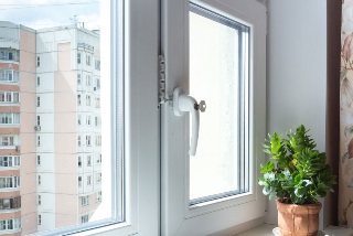 Пластиковые окна Артем цена от 3108 руб.